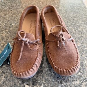 Emu Size 6 new Suede Leather Moccasin Loafers